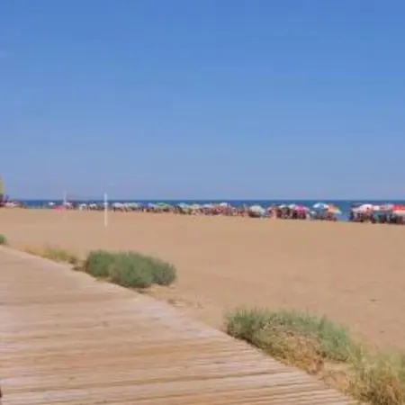 En Primera Linea De Playa * 德尼亚