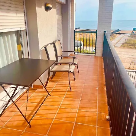 En Primera Linea De Playa アパート