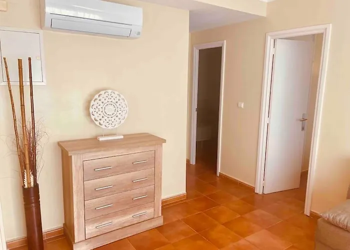 En Primera Linea De Playa دينايا